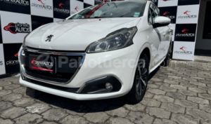 foto de Peugeot 208 2018