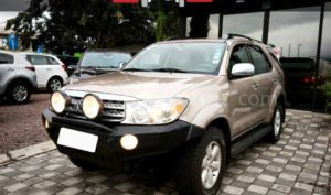 foto de Toyota Fortuner 2010