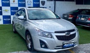 foto de Autos marca Chevrolet seminuevo modelo Cruze año 2014 en Quito