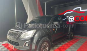 foto de Autos marca Chevrolet seminuevo modelo D-MAX CRDI 2.5 CD 4X2 TM DIESEL año 2025