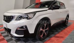 foto de Autos marca Peugeot seminuevo modelo 3008 año 2020 en Quito