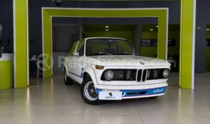 foto de Autos marca BMW seminuevo modelo 2002 año 1975