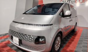 foto de Autos marca Hyundai seminuevo modelo Staria año 2026 en Quito