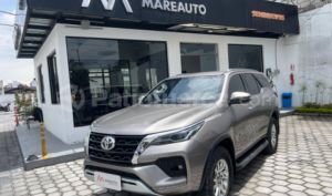 foto de Autos marca Toyota seminuevo modelo Fortuner 4.0 año 2024