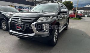 foto de Mitsubishi Montero Sport 2022