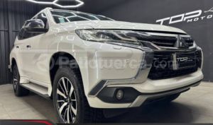 foto de Mitsubishi Montero Sport 2017