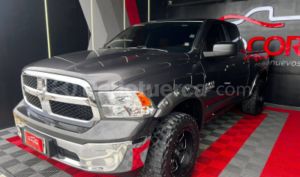 foto de Autos marca Ram seminuevo modelo 1500 SLT Quad Cab año 2019