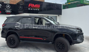 foto de Autos marca Toyota seminuevo modelo Fortuner 4.0 año 2025