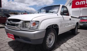 foto de Autos marca Toyota seminuevo modelo Stout II año 2004 en Ambato