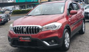 foto de Autos marca Suzuki seminuevo modelo Scross año 2019 en Quito
