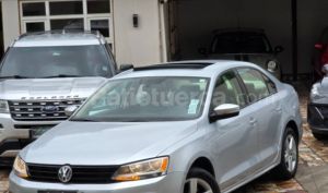 foto de Autos marca Volkswagen seminuevo modelo New Jetta año 2015 en Cuenca