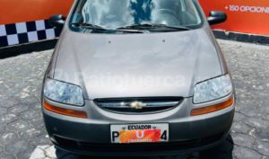 foto de Autos marca Chevrolet seminuevo modelo Aveo Family año 2012 en Quito
