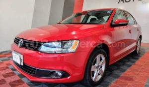 foto de Autos marca Volkswagen seminuevo modelo Jetta año 2014 en Sangolqui