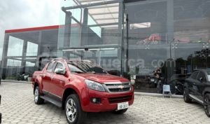 foto de Autos marca Chevrolet seminuevo modelo D-Max  High Country año 2017 en Ibarra