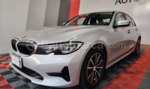 foto de Autos marca BMW seminuevo modelo 320i año 2021