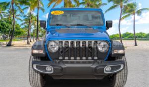 foto de Autos marca Jeep seminuevo modelo GLADIATOR SPORT año 2023 en Ibarra