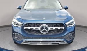 foto de Mercedes Benz GLA 250 2023