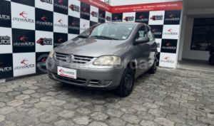foto de Autos marca Volkswagen seminuevo modelo Fox año 2005 en Quito