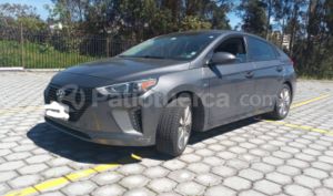 foto de Autos marca Hyundai seminuevo modelo Ioniq Hybrid año 2017 en Quito