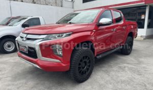 foto de Autos marca Mitsubishi seminuevo modelo L200 HIRIDER año 2021 en Ambato