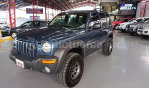 foto de Autos marca Jeep seminuevo modelo Liberty Sport año 2002 en Quito