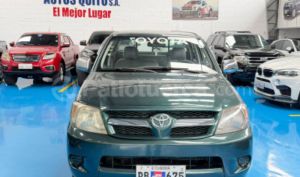 foto de Autos marca Toyota seminuevo modelo Hilux año 2008 en Quito