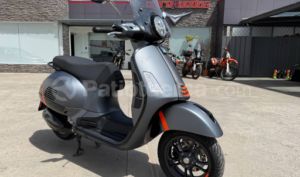 foto de Vespa GTS 300 ABS 2024
