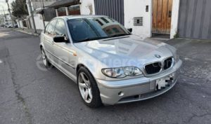 foto de Autos marca BMW seminuevo modelo 318i año 2003 en Quito