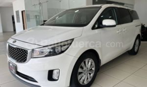 foto de Autos marca Kia seminuevo modelo Carnival año 2016