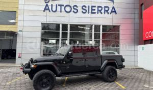 foto de Autos marca Jeep seminuevo modelo GLADIATOR OVERLAND año 2021 en Quito