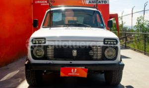 foto de Autos marca Lada seminuevo modelo Niva año 2001