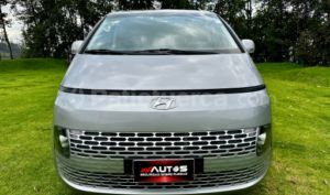 foto de Autos marca Hyundai seminuevo modelo Staria año 2024