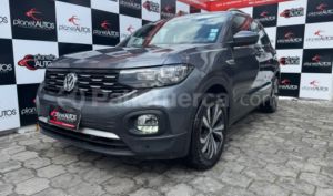 foto de Volkswagen T-CROSS CONFORTLINE AC 2021