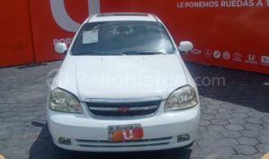 foto de Autos marca Chevrolet seminuevo modelo Optra Limited año 2007 en Portoviejo