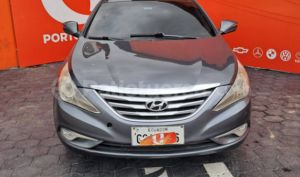 foto de Autos marca Hyundai seminuevo modelo Sonata Fe año 2013 en Portoviejo