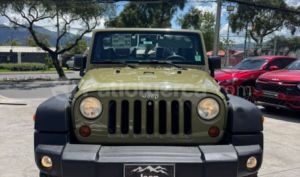 foto de Autos marca Jeep seminuevo modelo Wrangler Sahara año 2013