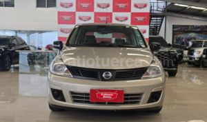 foto de Autos marca Nissan seminuevo modelo Tiida año 2015