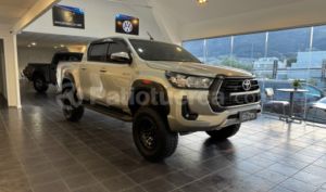 foto de Autos marca Toyota seminuevo modelo Hilux CD 4x4 Diesel año 2022