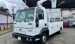 foto de Pesados marca Ford seminuevo modelo Cargo 815 año 2009 en Quito