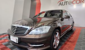 foto de Autos marca Mercedes Benz seminuevo modelo S400 año 2010 en Quito