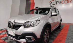 foto de Autos marca Renault seminuevo modelo STEPWAY INTENS FASE II año 2023