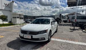 foto de Autos marca Volkswagen seminuevo modelo Passat año 2016