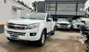foto de Autos marca Chevrolet seminuevo modelo DMAX CRDI FULL año 2016 en Cuenca