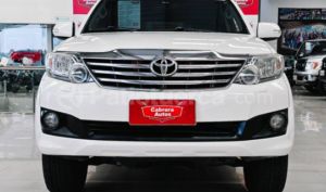 foto de Autos marca Toyota seminuevo modelo Fortuner 4.0 año 2015 en Quito