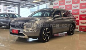 foto de Autos marca Mitsubishi seminuevo modelo Outlander Sport año 2024
