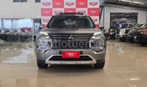 foto de Autos marca Mitsubishi seminuevo modelo Outlander año 2024