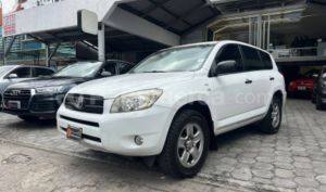 foto de Autos marca Toyota seminuevo modelo RAV 4 año 2007