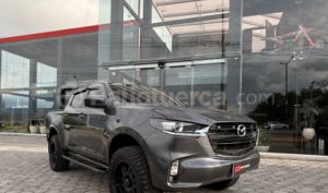 foto de Autos marca Mazda seminuevo modelo BT-50 4x4 Diesel año 2023