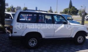 foto de Autos marca Toyota seminuevo modelo Land Cruiser año 1992 en Quito