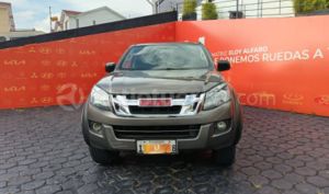 foto de Autos marca Chevrolet seminuevo modelo D-MAX CRDI 3.0 CD 4X4 año 2016